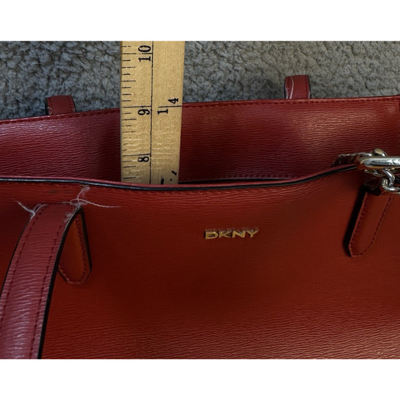 DKNY Structured Tote Shoulder Bag Womens Red Leather Logo Charm - Picture 14 of 16